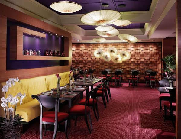 Renaissance Zurich Hotel 5*