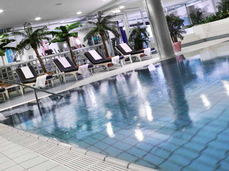 Renaissance Zurich Hotel