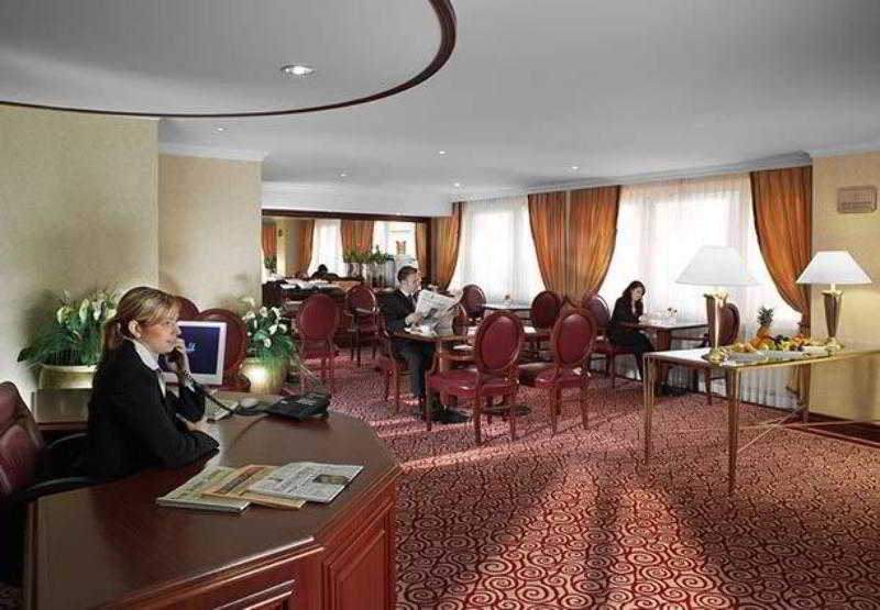 Renaissance Zurich 5*